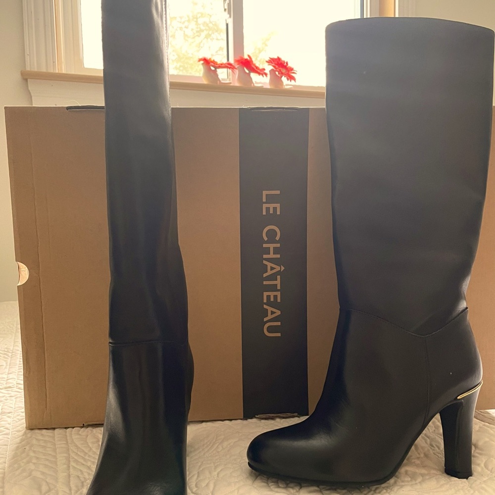 Le Chateau full leg boots.  Size 7